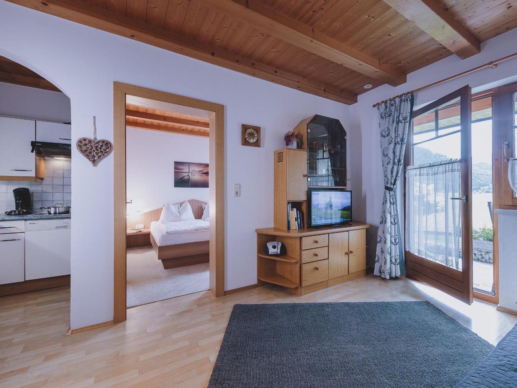 Lakeside Appartement Plattner By We Rent, Summercard Included 滨湖采尔 外观 照片